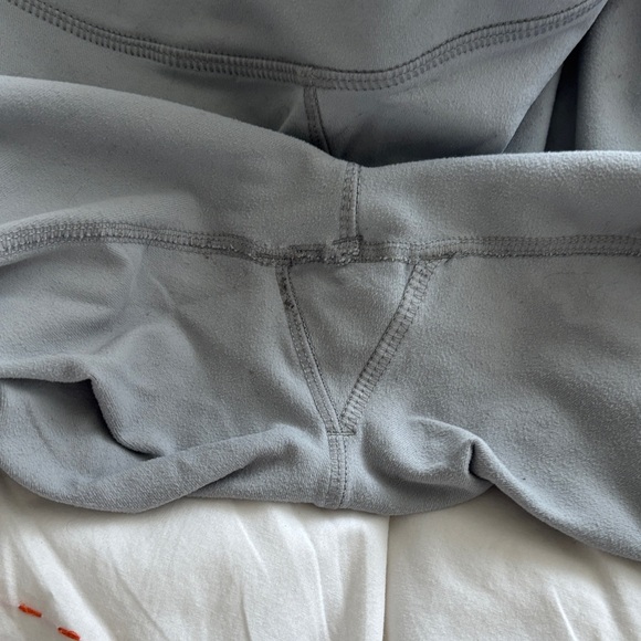 Tablets Gray Floral Women's Athletic Set - Picture 13 of 13